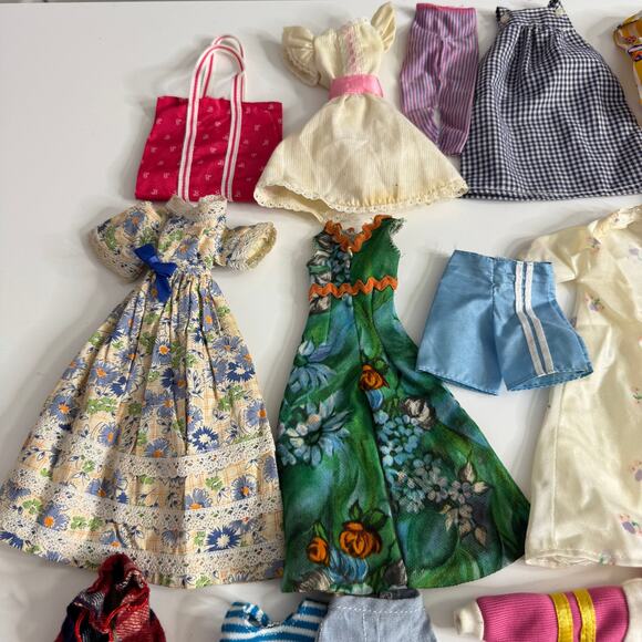 BARBIE Vintage Doll Clothing 60's 70's 80's 90's Accessories Lot 73 Pieces - Picture 4 of 16